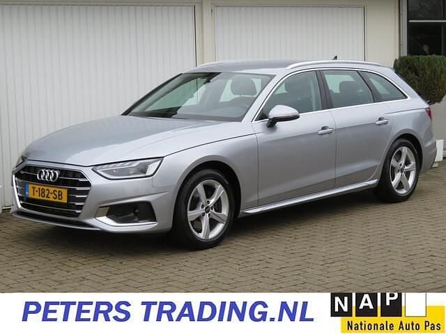 Grijs Gebruikt 2023 Audi A4 Advanced Stationwagen | € 30.650 (Super prijs) - Afbeelding 1/4