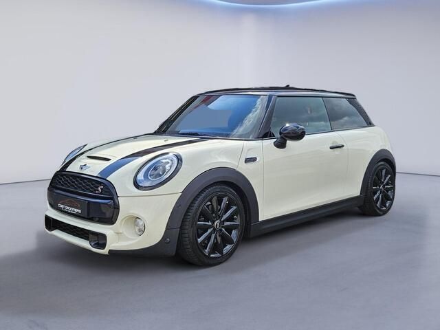 , metallic lak Gebruikt 2017 Mini Cooper Chili Hatchback | € 20.950 (Iets duurder) - Afbeelding 1/4