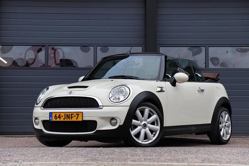 Wit Occasion 2009 Mini Cooper S Cabriolet Chili Cabriolet | € 8.450 (Eerlijke prijs) - Afbeelding 1/4