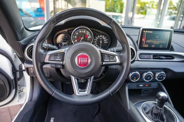 Occasion Fiat 124 Spider 140 PK (102 kW) 2017 Wit Cabriolet