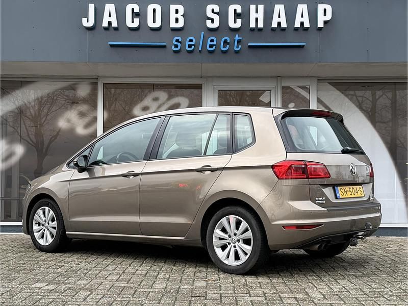 Occasion VW Golf Sportsvan Comfortline 2018 Bruin MPV