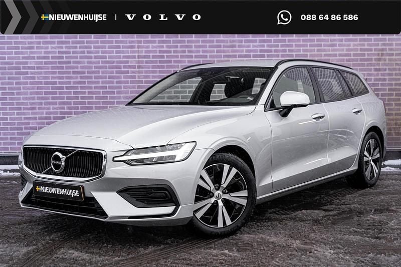 Grijs Occasion 2021 Volvo V60 Core Stationwagen | € 27.694 (Super prijs) - Afbeelding 1/4