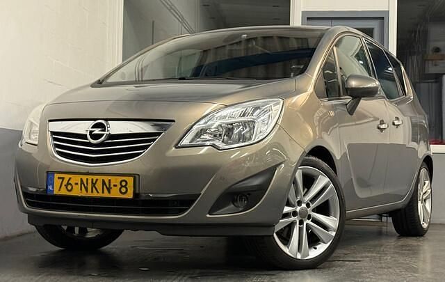 Bruin Gebruikt 2010 Opel Meriva Cosmo MPV | € 3.995 (Goede deal) - Afbeelding 1/4