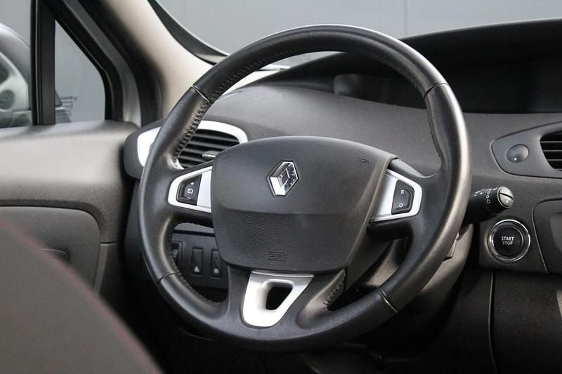 Occasion Renault Scénic III Collection 2015 Grijs MPV