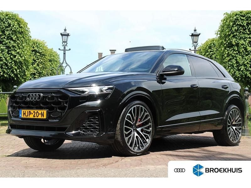 Zwart Occasion 2024 Audi Q8 Competition SUV | € 95.945 (Goede deal) - Afbeelding 1/4