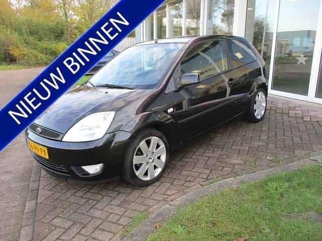Occasion Ford Fiesta Futura 82 PK (60 kW) 2005 Zwart (metallic) Hatchback