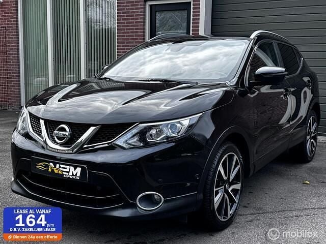 Zwart Gebruikt 2017 Nissan Qashqai N-Connecta SUV | € 9.990 (Super prijs) - Afbeelding 1/4