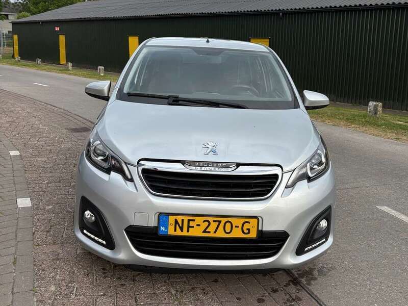Zilver Gebruikt 2017 Peugeot 108 Active Hatchback | € 7.500 (Eerlijke prijs) - Afbeelding 1/4