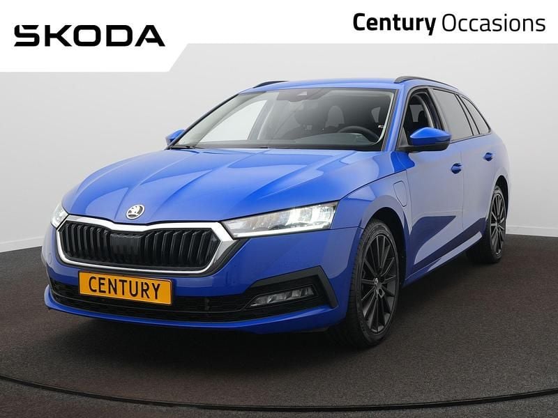 Blauw Gebruikt 2022 Skoda Octavia Business Line Stationwagen | € 24.900 (Super prijs) - Afbeelding 1/4