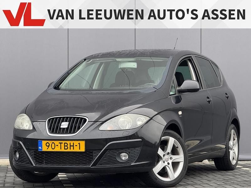 Zwart Occasion 2012 Seat Altea Ecomotive MPV | € 5.448 (Iets duurder) - Afbeelding 1/4