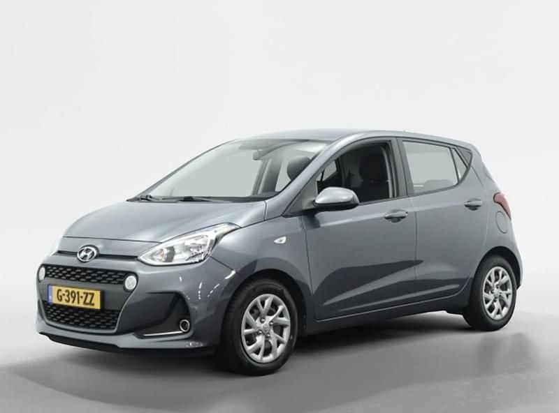 Grijs (metallic) Occasion 2020 Hyundai i10 Comfort Hatchback | € 9.945 (Eerlijke prijs) - Afbeelding 1/4