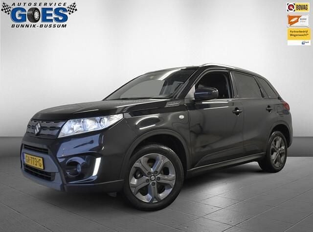 Zwart Gebruikt 2015 Suzuki Vitara Exclusive SUV | € 12.640 (Goede deal) - Afbeelding 1/4
