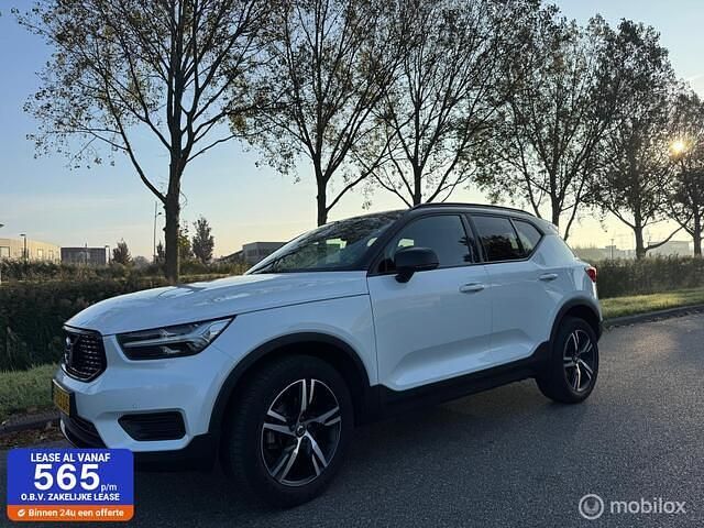 Wit Gebruikt 2020 Volvo XC40 R-Design SUV | € 35.250 (Duur) - Afbeelding 1/4