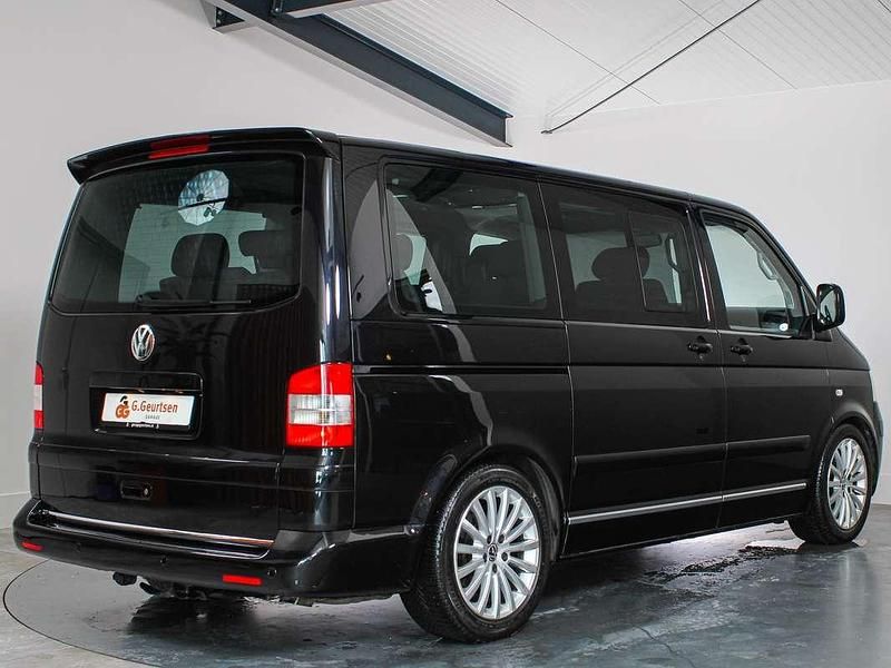 Occasion VW Multivan Highline 231 PK (169 kW) 2004 Zwart Van