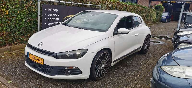 Wit Gebruikt 2009 VW Scirocco Coupé | € 5.950 (Eerlijke prijs) - Afbeelding 1/4