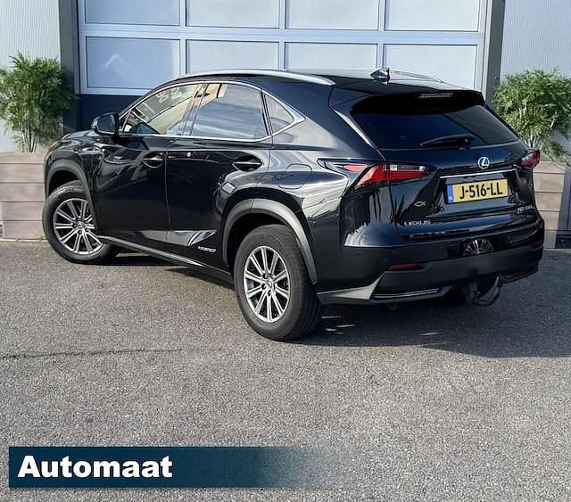 Occasion Lexus NX300h President Line 197 PK (144 kW) 2016 Zwart SUV
