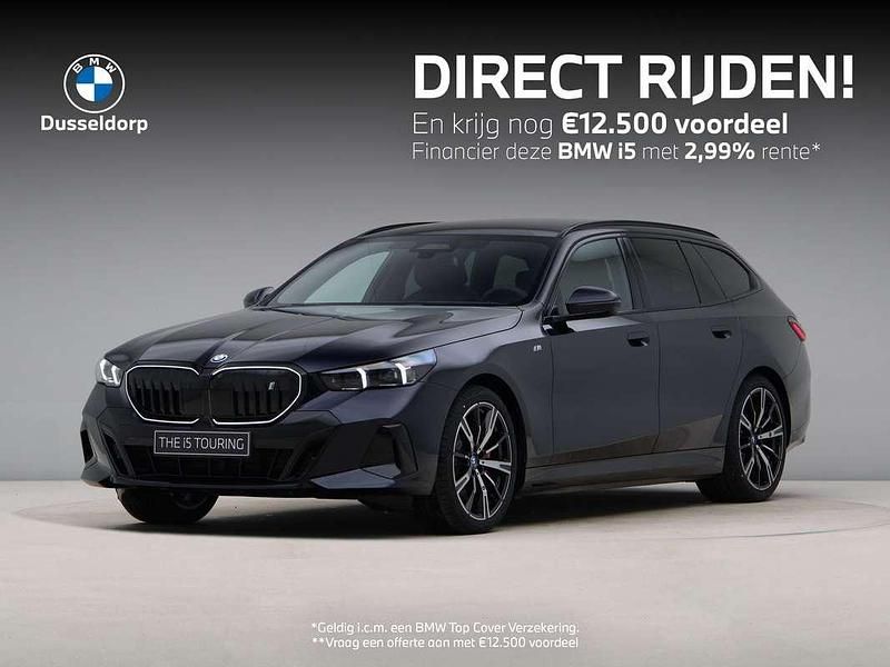 Zwart, metallic lak Nieuw 2025 BMW i5 M Sport Sedan | € 84.228 (Super prijs) - Afbeelding 1/4