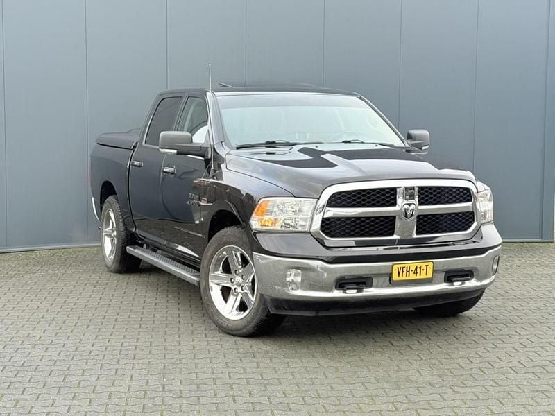 Occasion Dodge Ram 2020 Zwart (metallic) Pickup