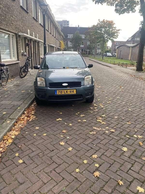 Groen Gebruikt 2003 Ford Fusion Trend MPV | € 350 (Eerlijke prijs) - Afbeelding 1/4