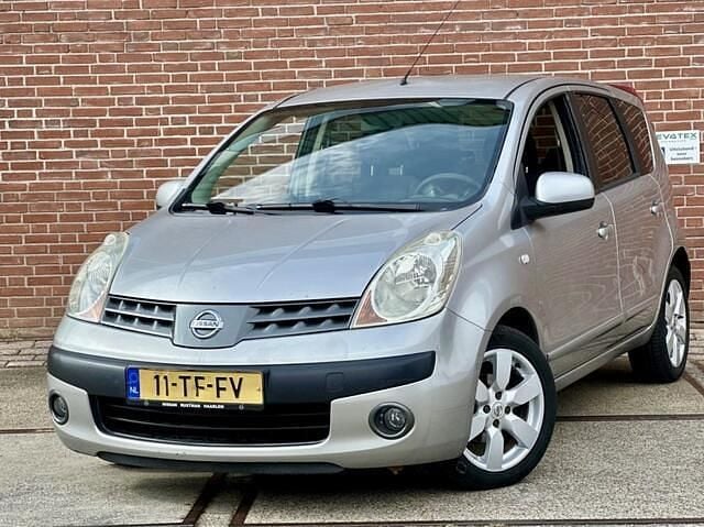 Grijs Gebruikt 2006 Nissan Note MPV | € 2.950 (Eerlijke prijs) - Afbeelding 1/4