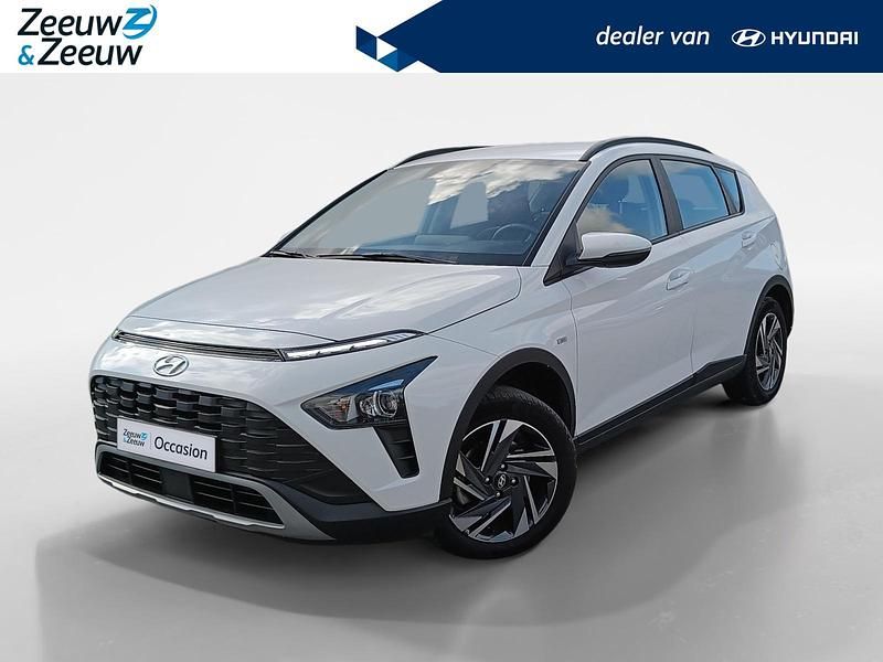 Atlas white (saw) Gebruikt 2024 Hyundai Bayon Comfort SUV | € 23.940 (Iets duurder) - Afbeelding 1/4