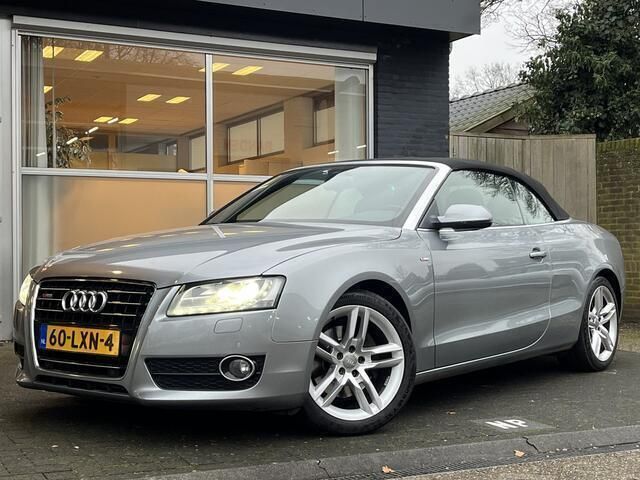 Grijs, metallic lak Gebruikt 2009 Audi A5 Cabriolet Proline Cabriolet | € 12.995 - Afbeelding 1/4
