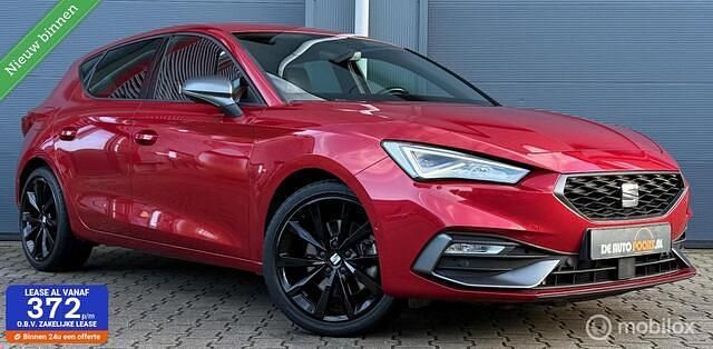 Rood (metallic) Occasion 2020 Seat Leon FR Hatchback | € 22.950 (Eerlijke prijs) - Afbeelding 1/4