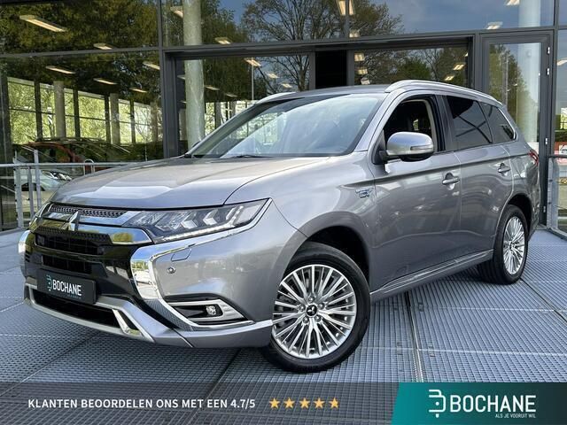Grijs Gebruikt 2019 Mitsubishi Outlander Intense SUV | € 21.700 (Eerlijke prijs) - Afbeelding 1/4