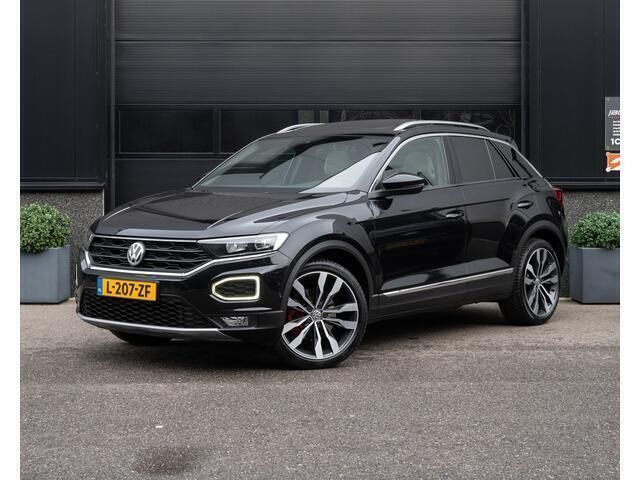Zwart Gebruikt 2018 VW T-Roc Beats SUV | € 24.950 (Super prijs) - Afbeelding 1/4