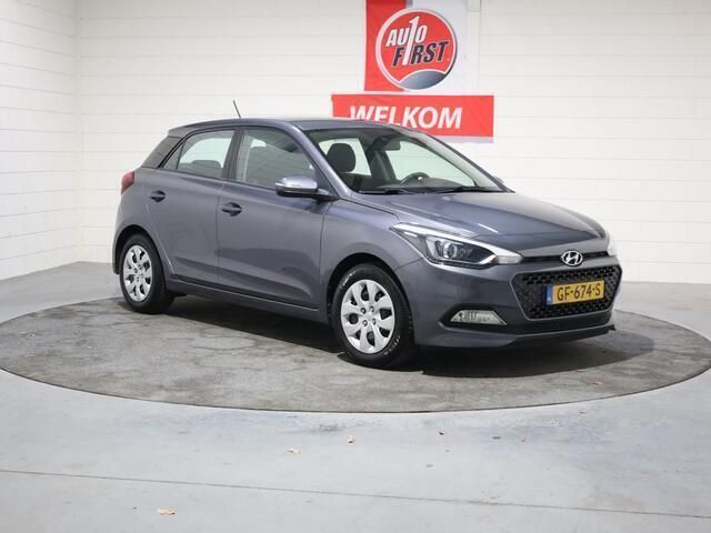 Grijs, metallic lak Gebruikt 2016 Hyundai i20 Hatchback | € 8.950 (Eerlijke prijs) - Afbeelding 1/1