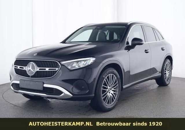 Zwart Gebruikt 2024 Mercedes GLC220 Avantgarde SUV | € 69.950 - Afbeelding 1/4