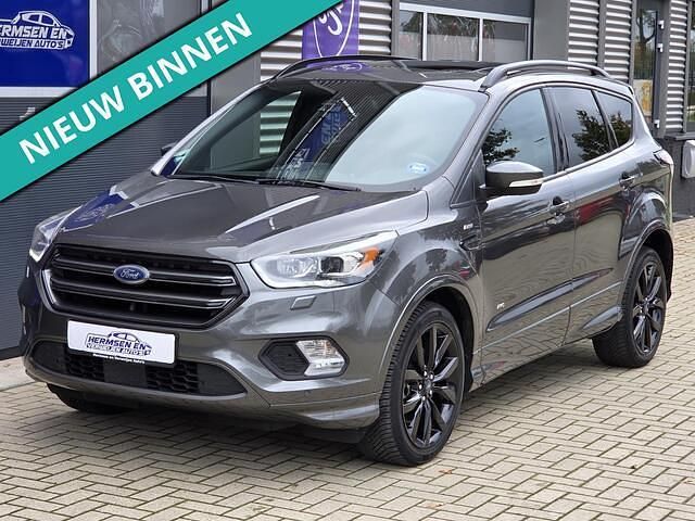Grijs Gebruikt 2017 Ford Kuga ST-Line SUV | € 19.450 (Iets duurder) - Afbeelding 1/4