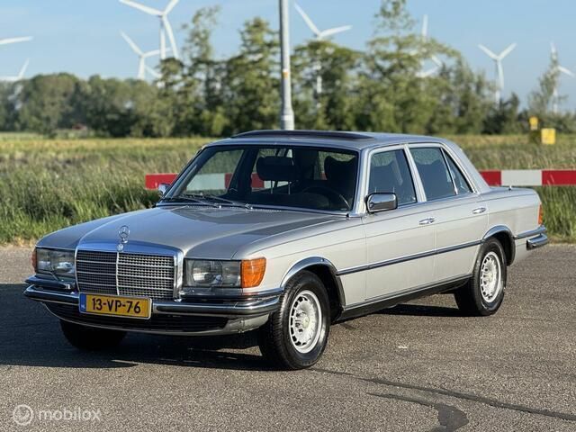 Grijs Gebruikt 1978 Mercedes S350 SE Sedan | € 9.950 - Afbeelding 1/4