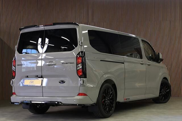 Occasion Ford Transit Custom Limited 150 PK (110 kW) 2024 Grijs Van