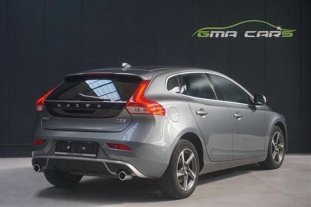 Occasion Volvo V40 R-Design 2018 Grijs Stationwagen