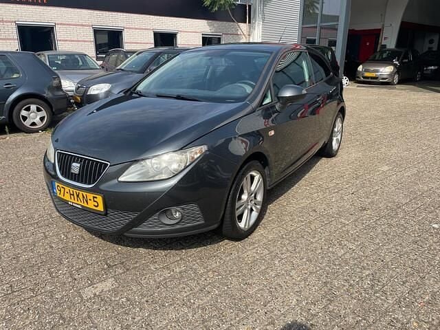 Grijs Gebruikt 2009 Seat Ibiza SC Sport Hatchback | € 2.895 (Goede deal) - Afbeelding 1/4