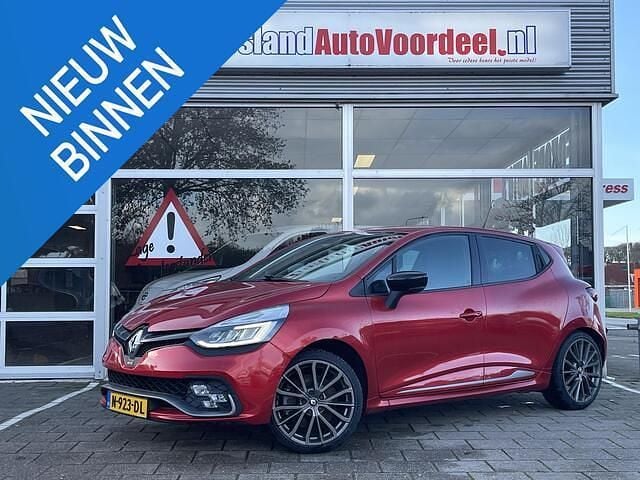Rood Occasion 2016 Renault Clio IV R.S. Hatchback | € 13.949 (Goede deal) - Afbeelding 1/4