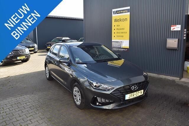 Groen Occasion 2022 Hyundai i30 N Line Hatchback | € 17.450 (Super prijs) - Afbeelding 1/4