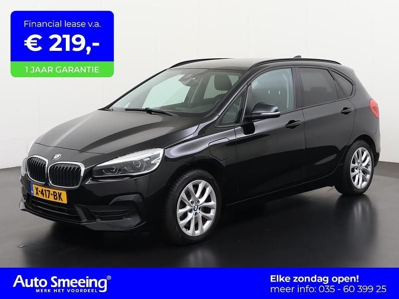 Zwart Gebruikt 2020 BMW 225 Active Tourer Executive MPV | € 16.945 (Goede deal) - Afbeelding 1/4