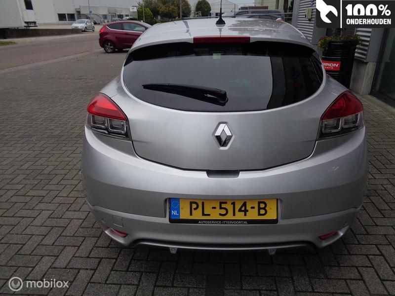 Occasion Renault Mégane Coupé Dynamique 116 PK (85 kW) 2013 Grijs Coupé