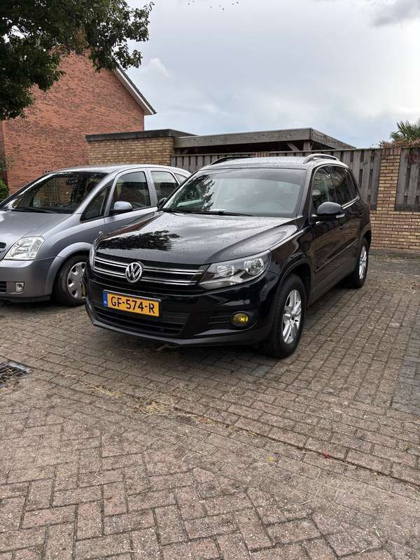 Zwart Gebruikt 2012 VW Tiguan Sport SUV | € 9.500 (Goede deal) - Afbeelding 1/4