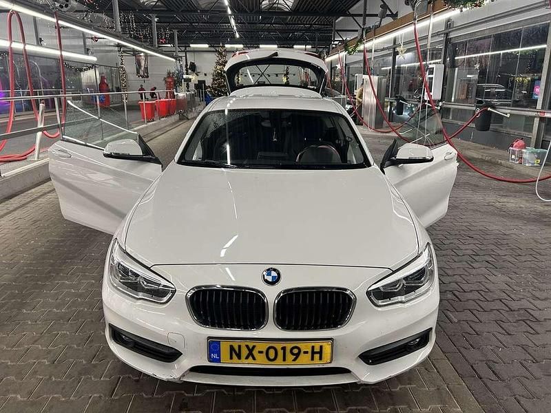 Occasion 2017 BMW 116 Advantage Hatchback | € 11.999 (Goede deal) - Afbeelding 1/4
