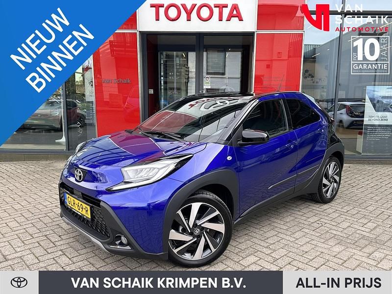 Blauw Gebruikt 2024 Toyota Aygo X Envy SUV | € 23.539 - Afbeelding 1/4