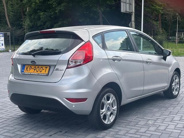 Occasion Ford Fiesta Style 80 PK (58 kW) 2016 Grijs Hatchback