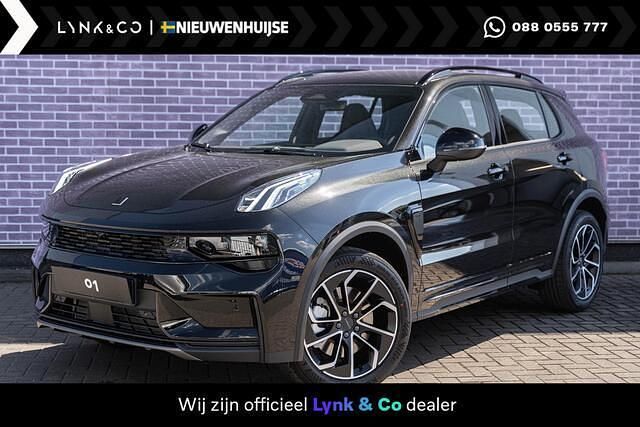 Zwart Nieuw 2025 Lynk & Co 01 SUV | € 42.995 (Goede deal) - Afbeelding 1/3