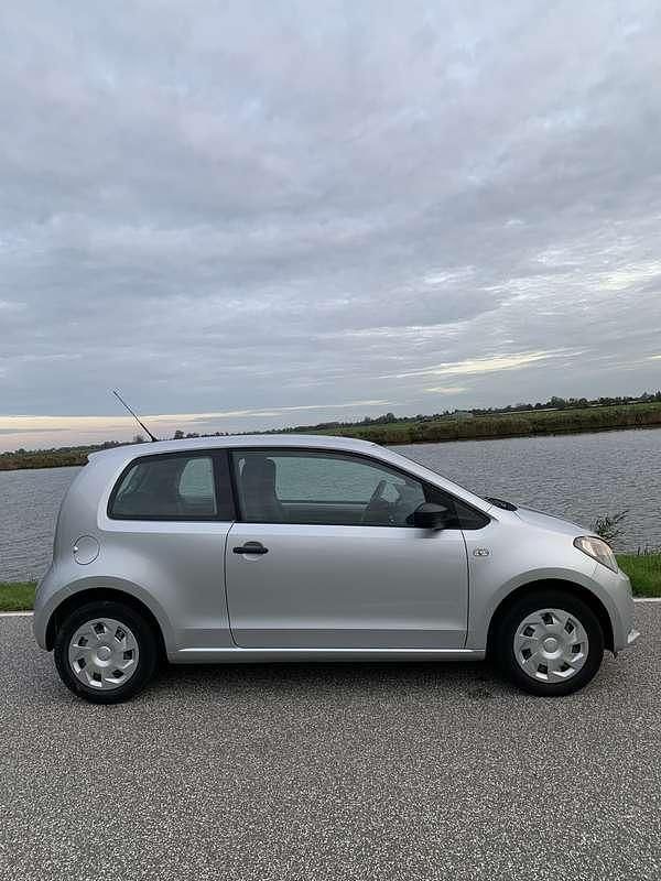 Occasion Seat Mii Reference 60 PK (44 kW) 2012 Zilver Hatchback