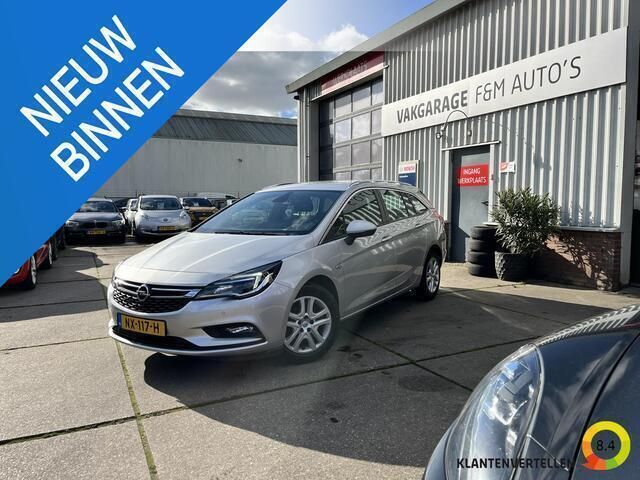 Grijs Gebruikt 2017 Opel Astra Edition Stationwagen | € 9.950 (Eerlijke prijs) - Afbeelding 1/4