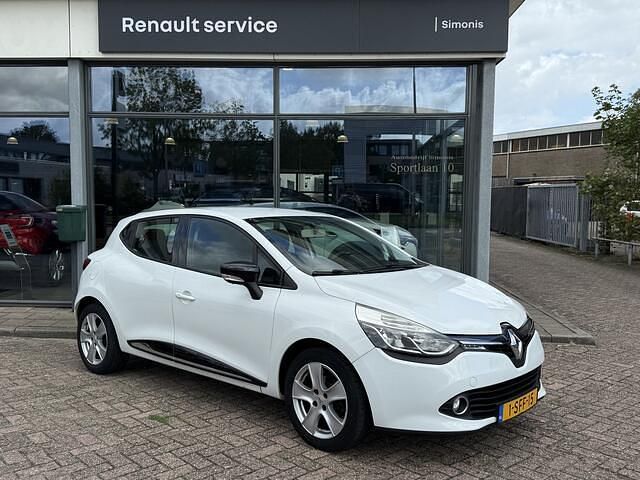 Wit Gebruikt 2013 Renault Clio IV Expression Hatchback | € 7.450 (Eerlijke prijs) - Afbeelding 1/4