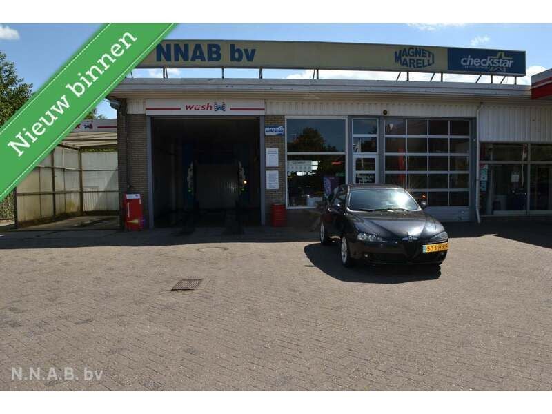 Zwart Gebruikt 2005 Alfa Romeo 147 Distinctive Hatchback | € 2.485 (Duur) - Afbeelding 1/3