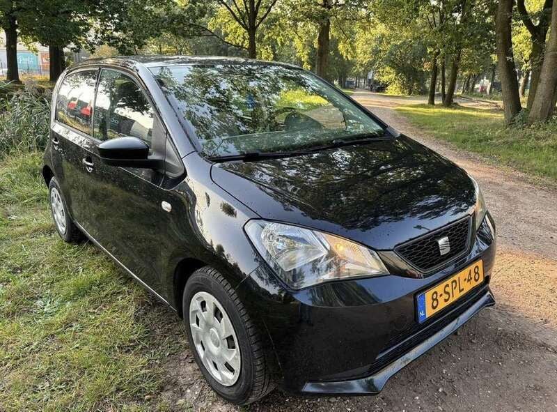 Zwart Gebruikt 2012 Seat Mii Sport Hatchback | € 3.200 (Eerlijke prijs) - Afbeelding 1/4